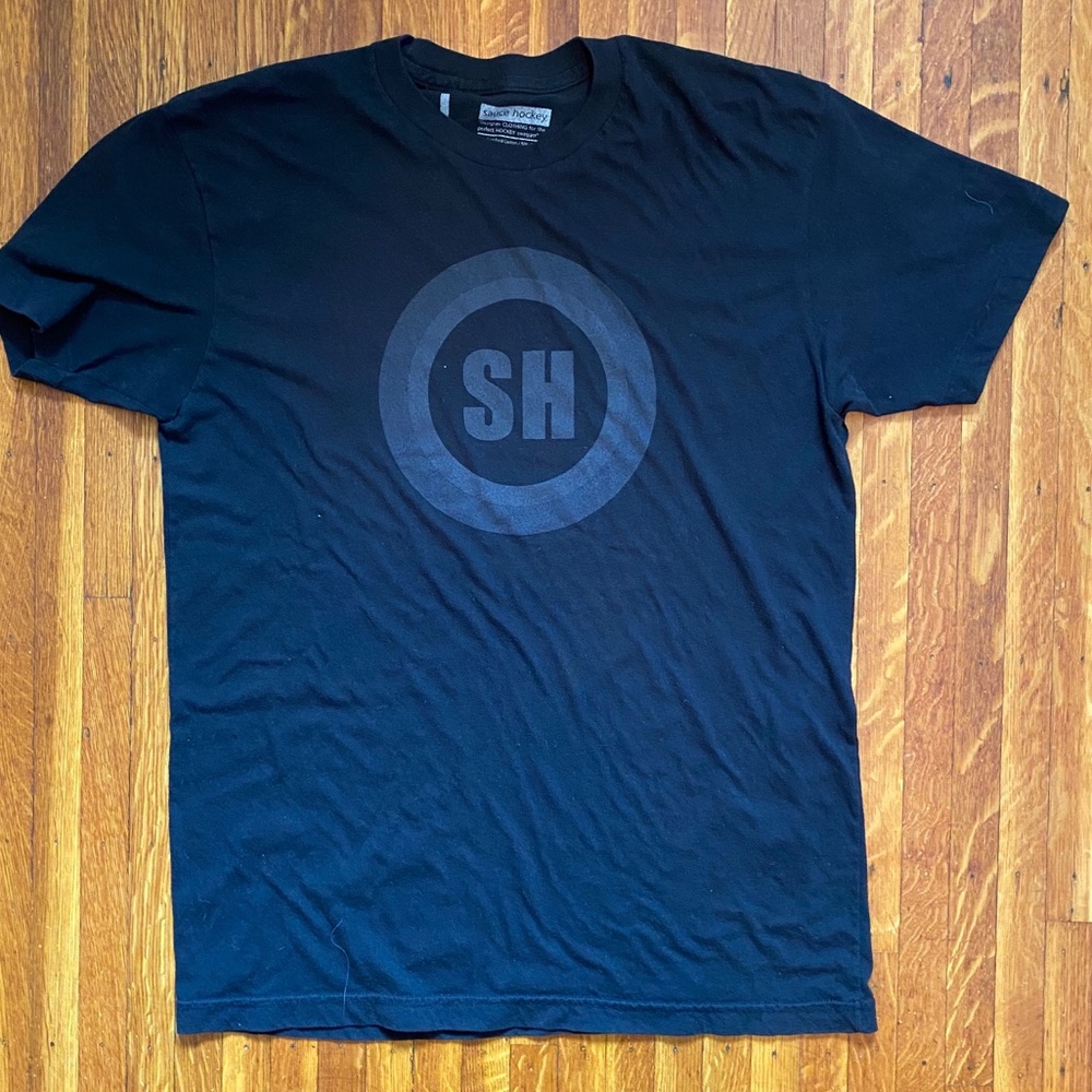 Sauce hockey t shirt